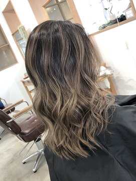 サロン 名和店(SALON) エアタッチバレイヤージュ