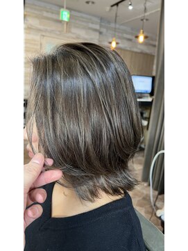 ロッカ(ROCCA..) ハイライトスタイル☆