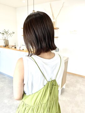 リエート(lieto) 切りっぱなしボブ×ベージュカラー