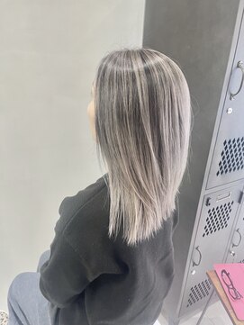 フェリア 渋谷(Feria) 【Feria渋谷】バレイヤージュ/コントラストハイライト/渋谷