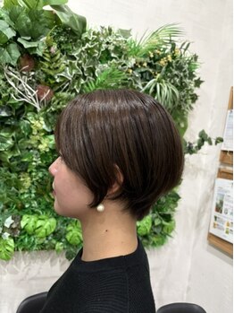 エヌプランツ 泉大津店(N-plants)の写真/【HOT PEPPER Beauty Award2024 BEST SALON 注目サロン選出】一人一人に合わせた、こだわりのカット技術＊