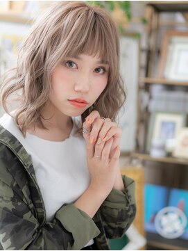 カバーヘア ブリス 戸田公園西口店(COVER HAIR bliss) オン眉外国人風シアーベージュふわミディc6戸田公園10代20代30代