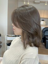 ザックジングウ 表参道(ZACC JINGU)&nbsp;レイヤーカット/ベージュ/外ハネ