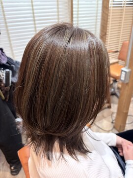 ヘアリゾート バルボア アイランド(hair resort Balboa Island) ミディアムレイヤー×ハイライトカラー