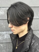 ヒュイル バイ ニアウ(Hwyl by Niau) MEN’S/リバースセンターパート/ニュアンスパーマ/伊勢崎