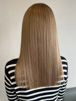 グラムアッシュ(GLAM ASH) ミルクティーベージュ ブリーチ ハイトーン 髪質改善カラー 艶髪