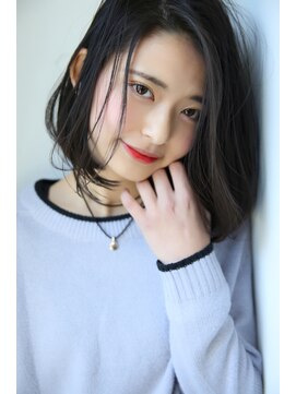 クロレ(CLORE) 大人かわいい前下がり ワンカール切りっぱなしボブ