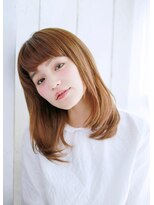 プティルカ ディーシー本店(PutiLuca D.C.)&nbsp;ラウンドバングのナチュラルストレート