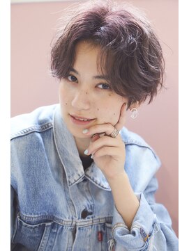 フィガロ ウメダ(FIGARO UMEDA) 大人かわいいマニッシュショート