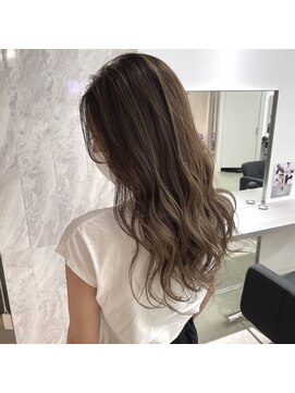 エイト 神戸三宮店(EIGHT) バレイヤージュ