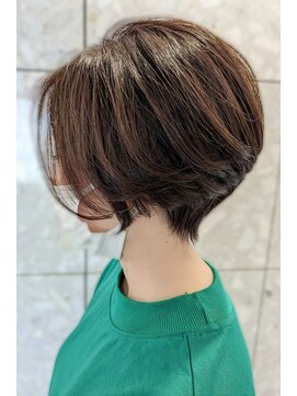 ヴィラ 川西店(Villa) 大人可愛い切りっぱなしひし形レイヤーカットモカベージュ