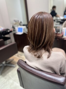 タヤ シァル鶴見店(TAYA) 白髪ぼかしカラー