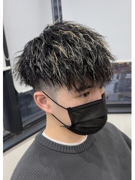 リヴ オオサカ(LIV OSAKA) ツイスパ　ツイストスパイラル　メッシュ　スペインカール