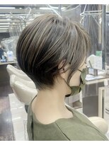 アッシュ 横浜西口店(Ash)&nbsp;脱白髪染めハイライトショート