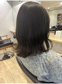 ミディアムヘア/斜めバング/グレージュカラー/新宿
