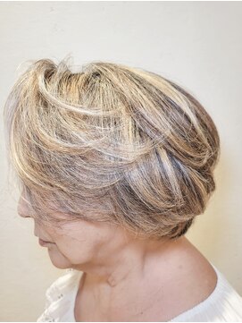 松本平太郎美容室 国立店 シニアグラレイヤー×ハイライト&ローライト/30代40代50代60代