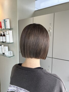 エイト 沖縄豊崎店(EIGHT toyosaki) 【EIGHT 豊崎】お客様スタイル_［切りっぱなしボブ］