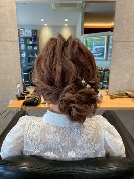 エニル(ENYL)の写真/大切な日をもっと特別に！洗練されたヘアセットで品格ある輝きを！周りと差がつく褒められヘアに【久留米】