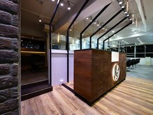 ルースト 京都四条大宮店(ROOST)の雰囲気（[365日カッコよく]毎日のケアやセットのサポートもお任せ下さい*）