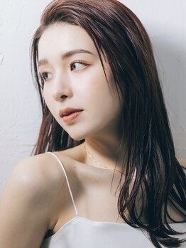 マンツーマンだからこそ叶う、『なりたい』に寄り添ったスタイリングで新しい自分の発見をお手伝いします♪