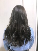 テイラー(Taylor)&nbsp;【Taylor 】カーキーアッシュ×ゆるふわロング