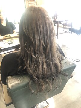 カルマ(KARMA) 【グラデーション×ハイライト】ベージュカラー