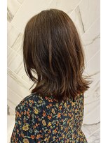 ジーナ セントラル銀座(Zina)&nbsp;髪質改善艶カラークリーミーベージュレイヤーボブ　Ｚｉｎａ出口