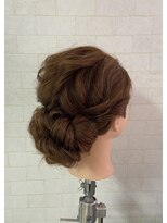 サロン Salon アイ アート&nbsp;ギブソンタック風 ルーズスタイル