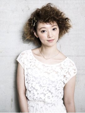 ジェイズ ヴィス エイル(J's.viz.a:ile) ガーリーツイストカール　20代30代40代50代