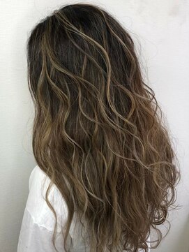 ワンクリエーション(ONEcreation) ニュアンスカラー/ブリーチ/韓国/ダブルカラー[愛甲石田駅]