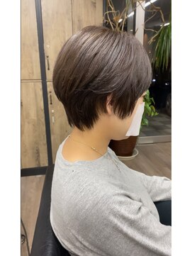 ヴィフ 大船(VIF) 白髪ぼかし/ハイライト/ショートヘア/ナチュラルブラウン/大船