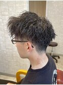 ツイストスパイラルパーマツーブロックアップバング刈り上げ☆
