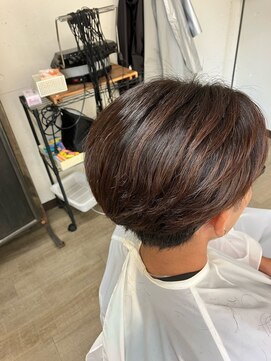 パーマ屋カラフル 自然に動くメンズの縮毛矯正