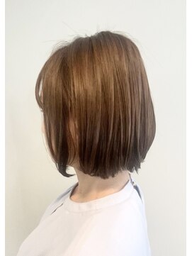 アナログノイ(analog noi) 耳かけ大人女性似合うかわいいボブ