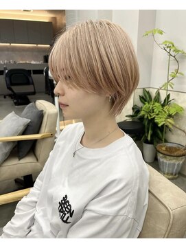 ヘアークローバー(hair Clover) 【@narumi__short】女性らしい丸みショート！！！