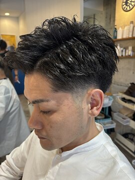 アメラボ(AmeLab) 名古屋天白区梅ヶ丘大人メンズナチュラルフェードショート