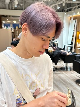 ルースト 渋谷店(ROOST) センターパート×ピンクヴァイオレットベージュ