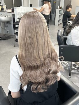 シェイロ(Cielro) 【ミルクティーカラー×エクステ80本/こなれミディ】SAKI