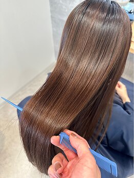 ニコル(NICOLL)の写真/自然で柔らかい質感に感動◇巻髪も楽しめる美髪矯正で、美しく手触り柔らかいスタイルを叶えます【伊勢崎】