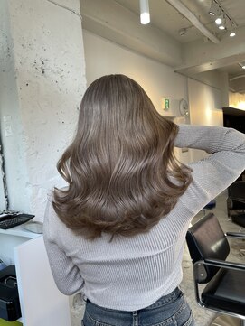 ブレンド 渋谷(BLend) マチルダボブ前髪ハイライトグレージュ