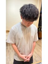 シフト(SHEEFT)&nbsp;20代30代波打ちパーマツーブロックアッシュブラウンカジュアル