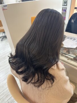 透明感アッシュグレージュ