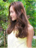 暗髪とも相性バッチリ！ウェーブロング☆