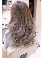 クレア本厚木(CREA) 【宍戸】外国人風 ハイライト グラデーション グレージュ