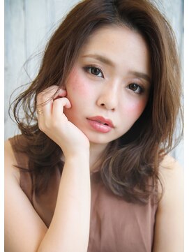 ラブアンドヘアー ダイブ(Love&Hair Dive) 大人ミディアム