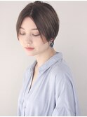 前髪なし ショートヘア ハンサムショート センター分け 青山