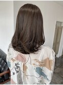 ミディアムレイヤー × オリーブベージュ