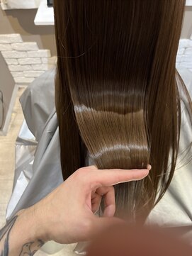 ボンド(Bond) カット+艶髪カラー+高濃度水素ULTOWAtr