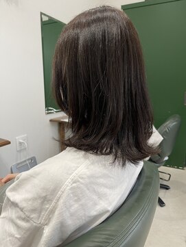 フー バイ セリナ(Fuu.by serina) ミディアムレイヤー×アッシュベージュ