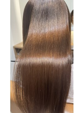 ルナス 福岡天神(LUNAS) サラツヤ美髪ストレート【大人ガーリー、ミディアムレイヤー】